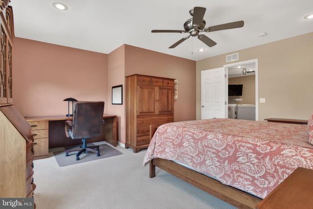 1436 PICKET DR, Lancaster, PA 17601