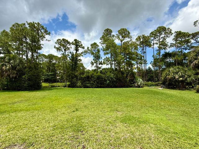 15819 76th Road N, The Acreage, FL 33470