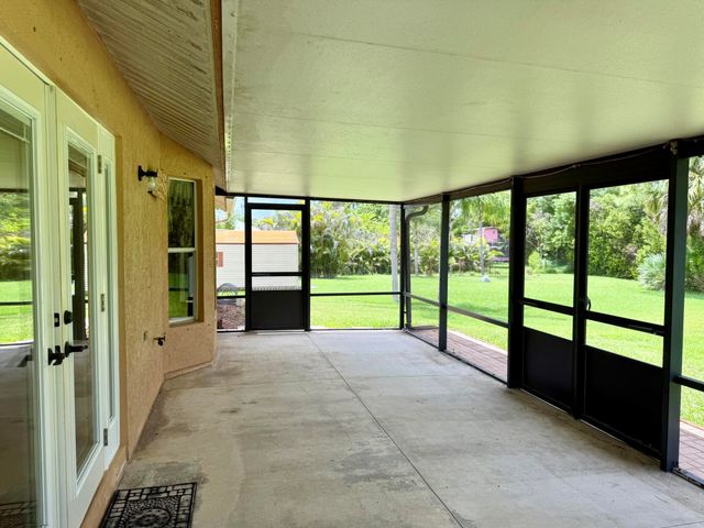 15819 76th Road N, The Acreage, FL 33470