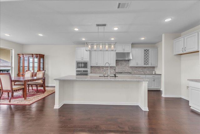 2513 Cappelle WAY, Round Rock, TX 78665