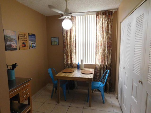 15 Willowbrook Lane 104, Delray Beach, FL 33446