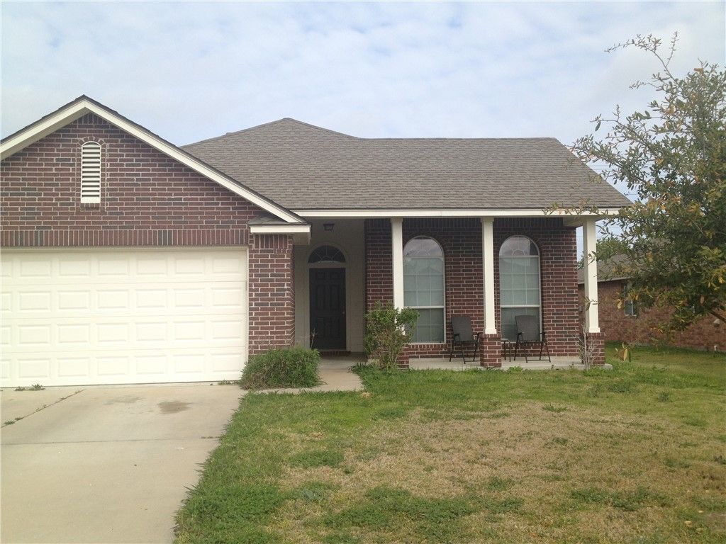 921 Whitewing Lane, College Station, TX 77845