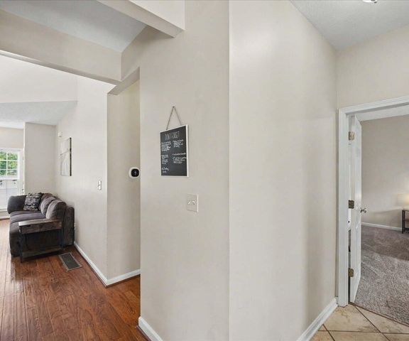 3124 Roundway Down Lane, Lexington, KY 40509