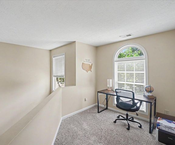 3124 Roundway Down Lane, Lexington, KY 40509