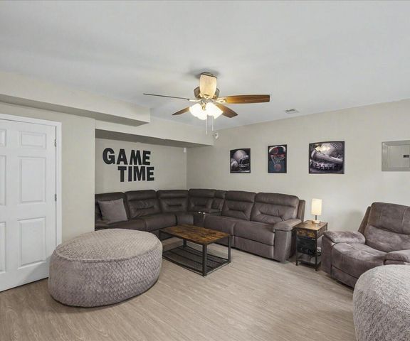 3124 Roundway Down Lane, Lexington, KY 40509