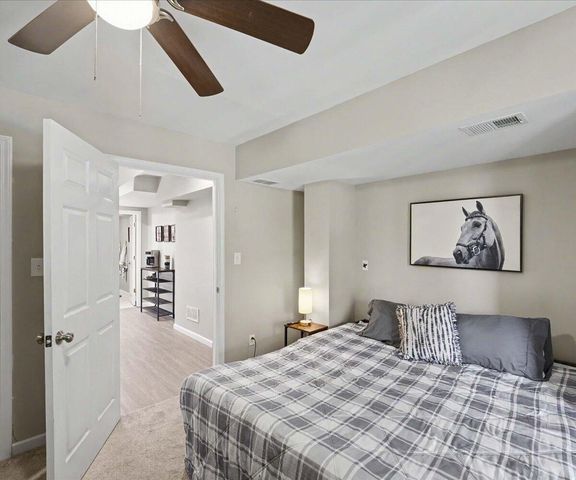 3124 Roundway Down Lane, Lexington, KY 40509