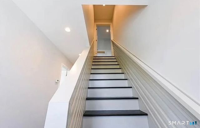 24 Avery Street A, Stamford, CT 06902