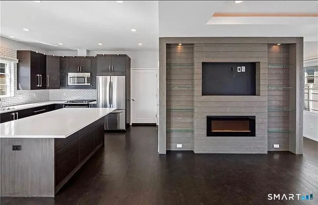 24 Avery Street A, Stamford, CT 06902