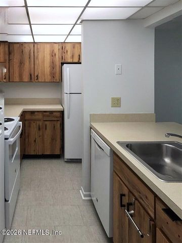 39 ALCIRA Court, St. Augustine, FL 32086