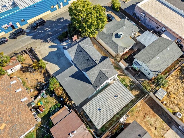 2370 19th Ave, Sacramento, CA 95822