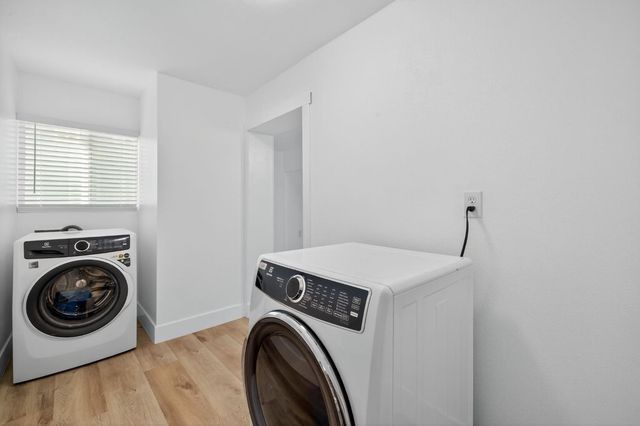 2370 19th Ave, Sacramento, CA 95822