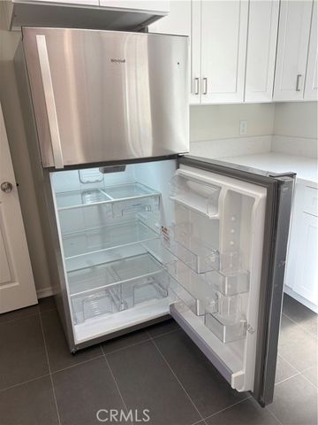 18550 Hatteras Street 86, Tarzana (los Angeles), CA 91356