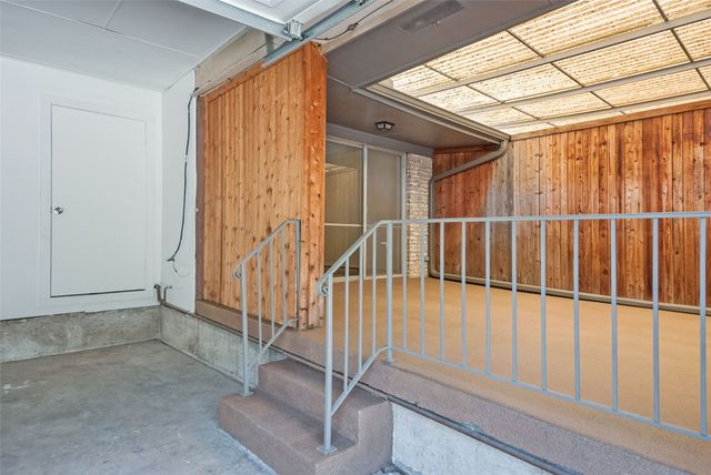 6123 Rincon Way, Dallas, TX 75214