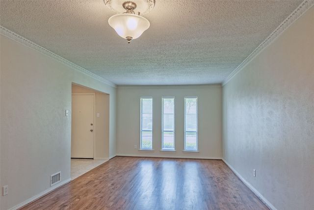 6123 Rincon Way, Dallas, TX 75214