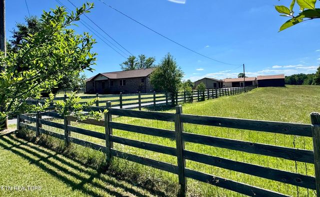 6986 S York Hwy, Clarkrange, TN 38553