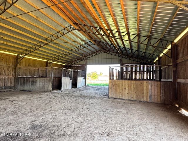 6986 S York Hwy, Clarkrange, TN 38553
