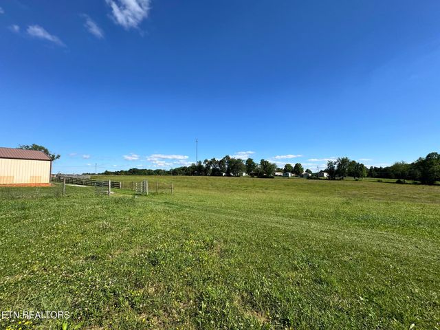 6986 S York Hwy, Clarkrange, TN 38553