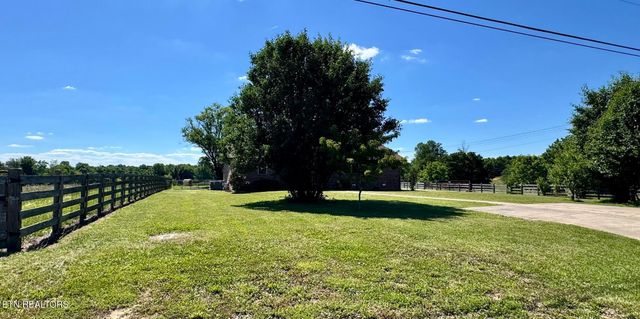 6986 S York Hwy, Clarkrange, TN 38553
