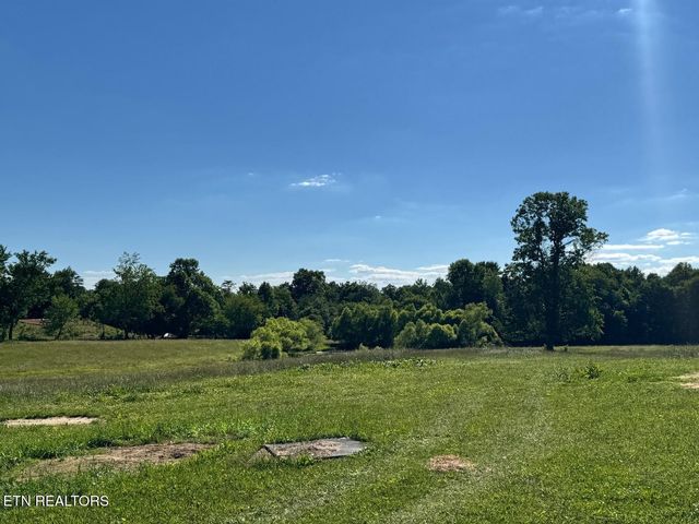 6986 S York Hwy, Clarkrange, TN 38553