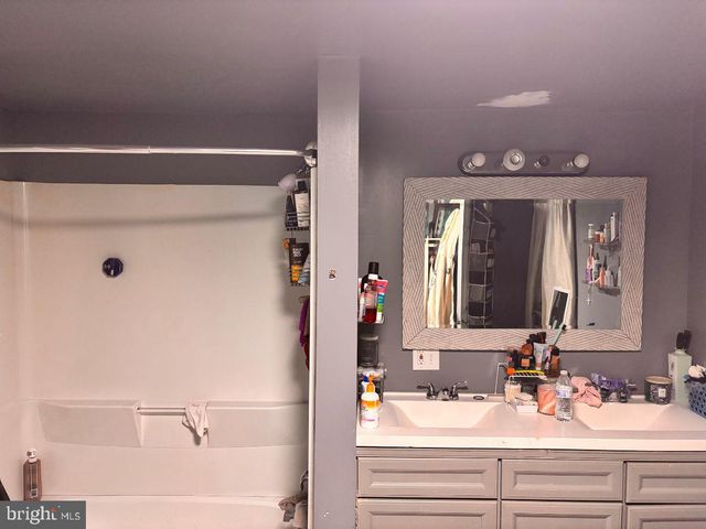 360 S CANNON AVE, Hagerstown, MD 21740