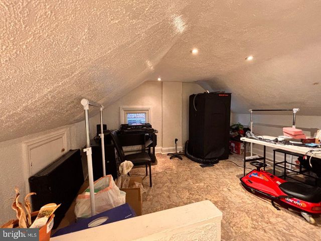 360 S CANNON AVE, Hagerstown, MD 21740