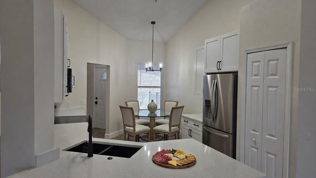 570 CRANES WAY 246, Altamonte Springs, FL 32701