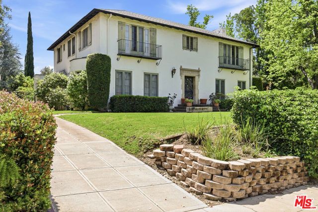 484 Prospect Terrace, Pasadena, CA 91103