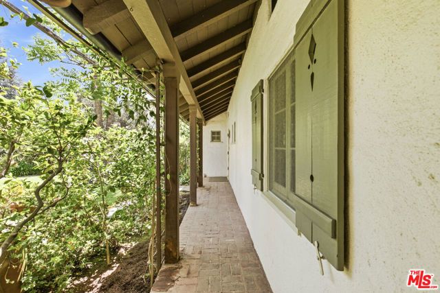 484 Prospect Terrace, Pasadena, CA 91103