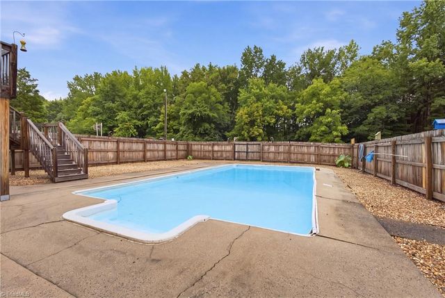 136 Stratford Road, Lexington, NC 27292