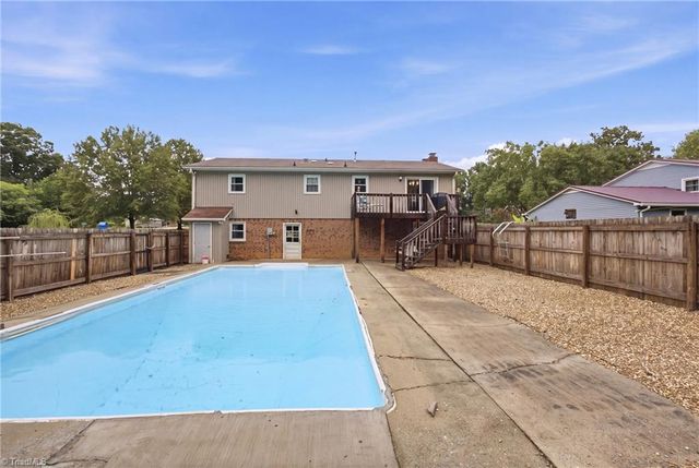 136 Stratford Road, Lexington, NC 27292