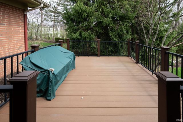 2801 Wind Pump Road, Fort Wayne, IN 46804