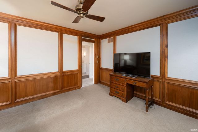 2801 Wind Pump Road, Fort Wayne, IN 46804