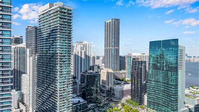 1300 S Miami Ave 4711, Miami, FL 33130