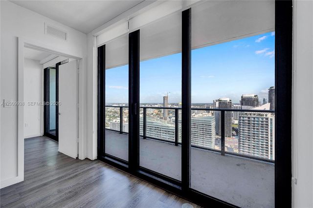 1300 S Miami Ave 4711, Miami, FL 33130