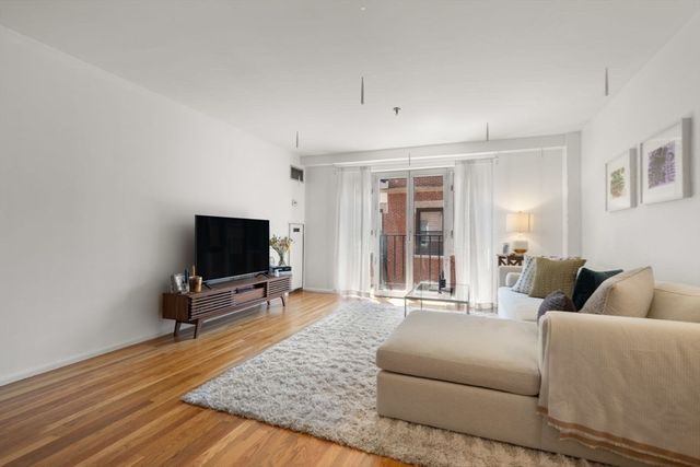 350 North Street 403, Boston, MA 02109