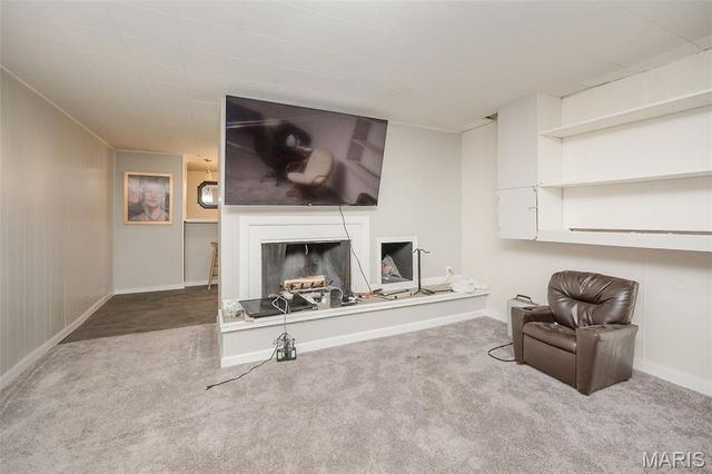 1610 Horseshoe Drive, Florissant, MO 63033