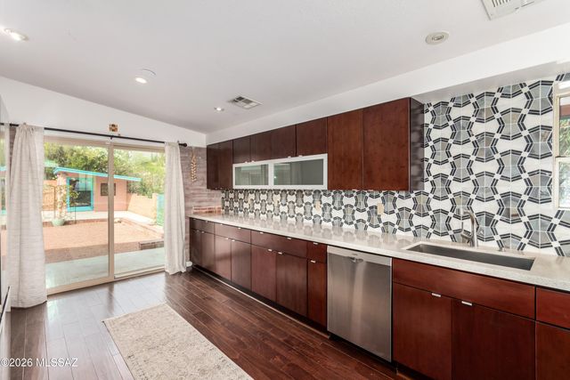 5965 N Placita Esquina, Tucson, AZ 85718