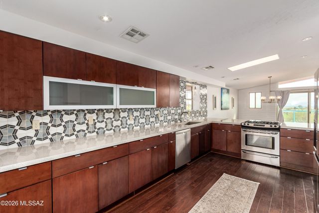 5965 N Placita Esquina, Tucson, AZ 85718