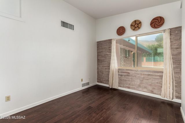 5965 N Placita Esquina, Tucson, AZ 85718