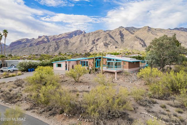 5965 N Placita Esquina, Tucson, AZ 85718