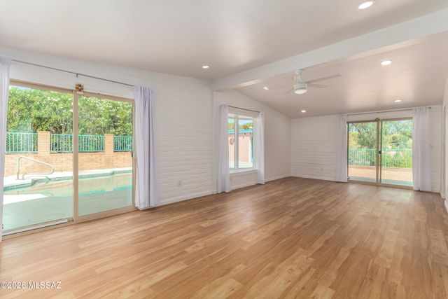 5965 N Placita Esquina, Tucson, AZ 85718