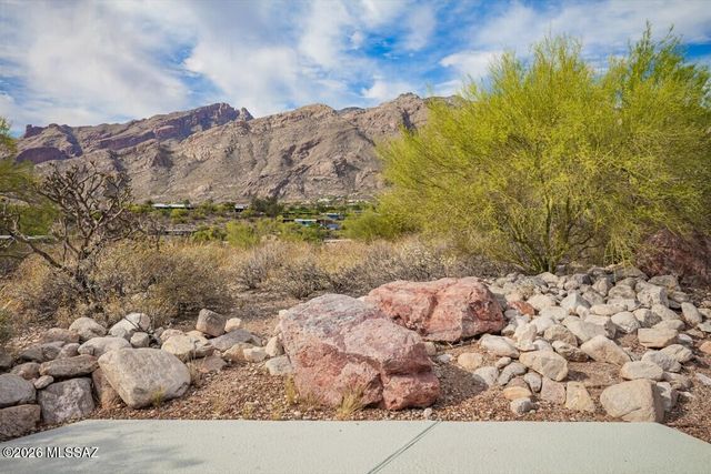 5965 N Placita Esquina, Tucson, AZ 85718