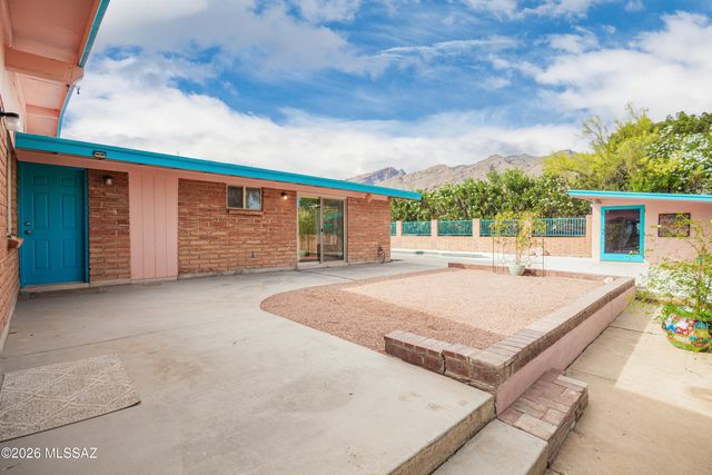5965 N Placita Esquina, Tucson, AZ 85718