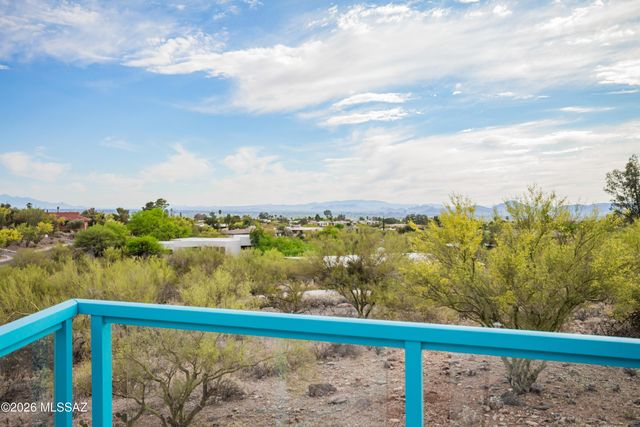 5965 N Placita Esquina, Tucson, AZ 85718