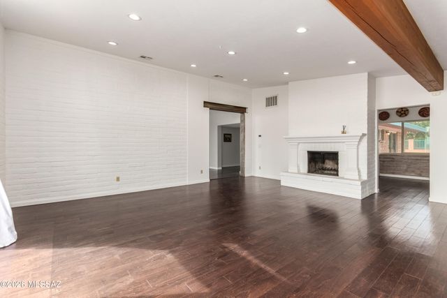 5965 N Placita Esquina, Tucson, AZ 85718