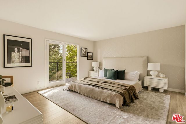 2753 La Cuesta Drive, Los Angeles, CA 90046
