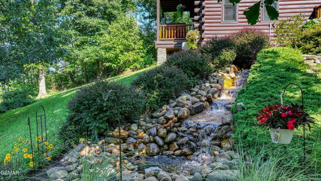 3341 Sugar Maple Loop Road, Sevierville, TN 37862