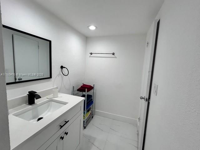 4001 S Ocean Dr 4G, Hollywood, FL 33019