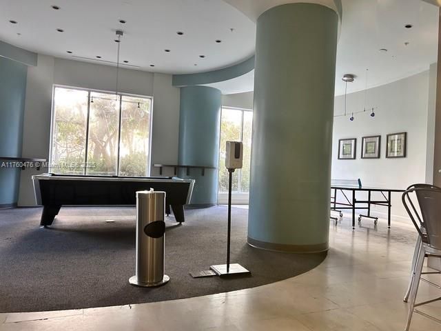 4001 S Ocean Dr 4G, Hollywood, FL 33019