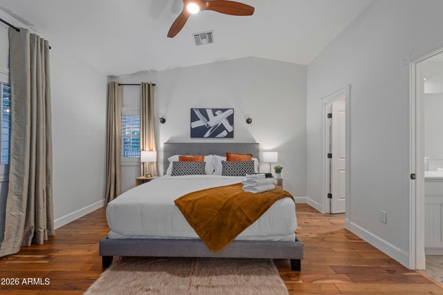 739 E BELMONT Avenue, Phoenix, AZ 85020